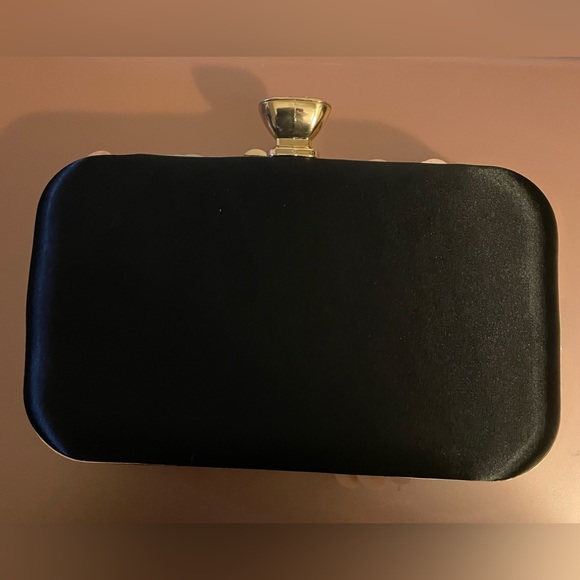 Jane Chic Designs Black Blooming Bliss Clutch - Picture 7 of 9